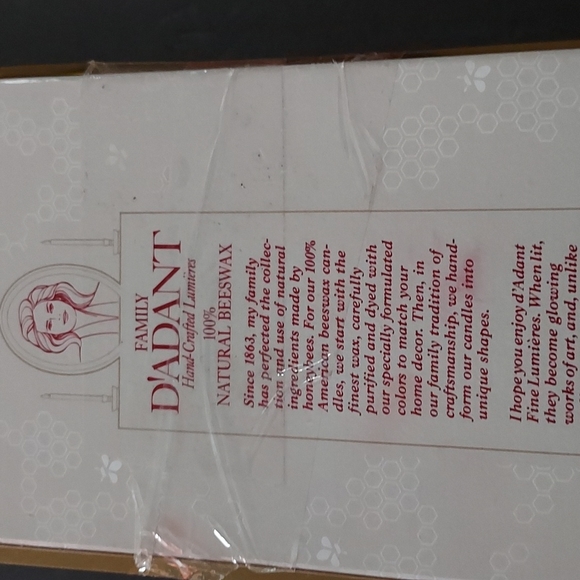 Set of D'ADANT Holly Candsticks EC never lighted & Set of 4  Coasters in a box. - Picture 6 of 11